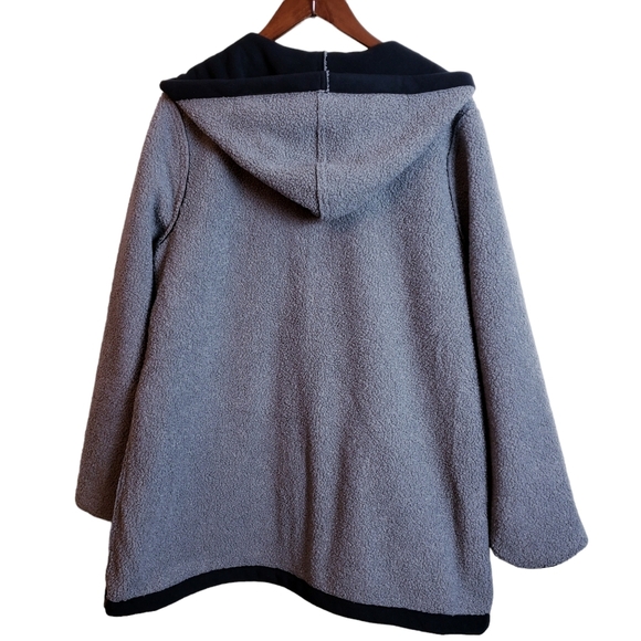 📣 SOLD 📣Susan Graver Reversible Polar Fleece Sherpa Coat Large Black Gray New - Picture 13 of 17